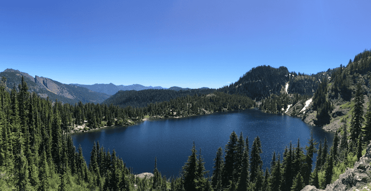 Snow Lake is one of the most beautiful and less-trafficked lakes in the Snoqualmie area. This lake is great for those who want to get away from the hustle and bustle.